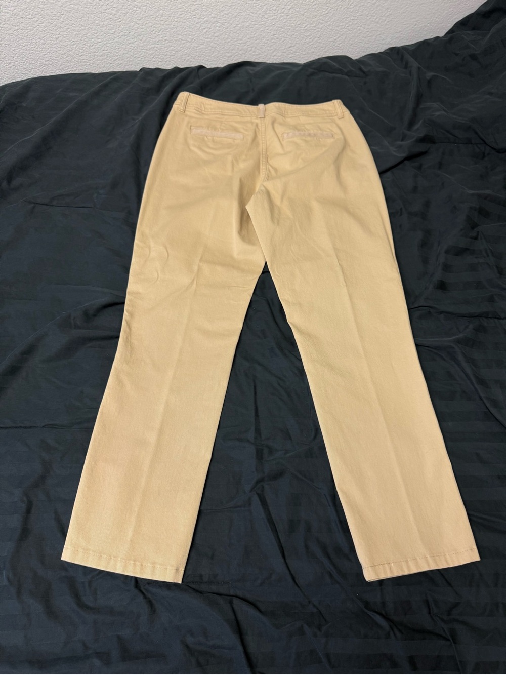L.L. Bean Khaki Straight Favorite Fit Pants in Tan - Picture 5 of 9